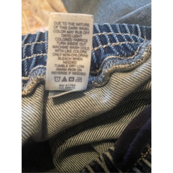 Maurices Womens Light Blue Four Pocket Drawstring Ankle Jeans Size 14W - Picture 11 of 12